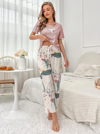 Floral Print Tee And Pants Pajama Set Pink